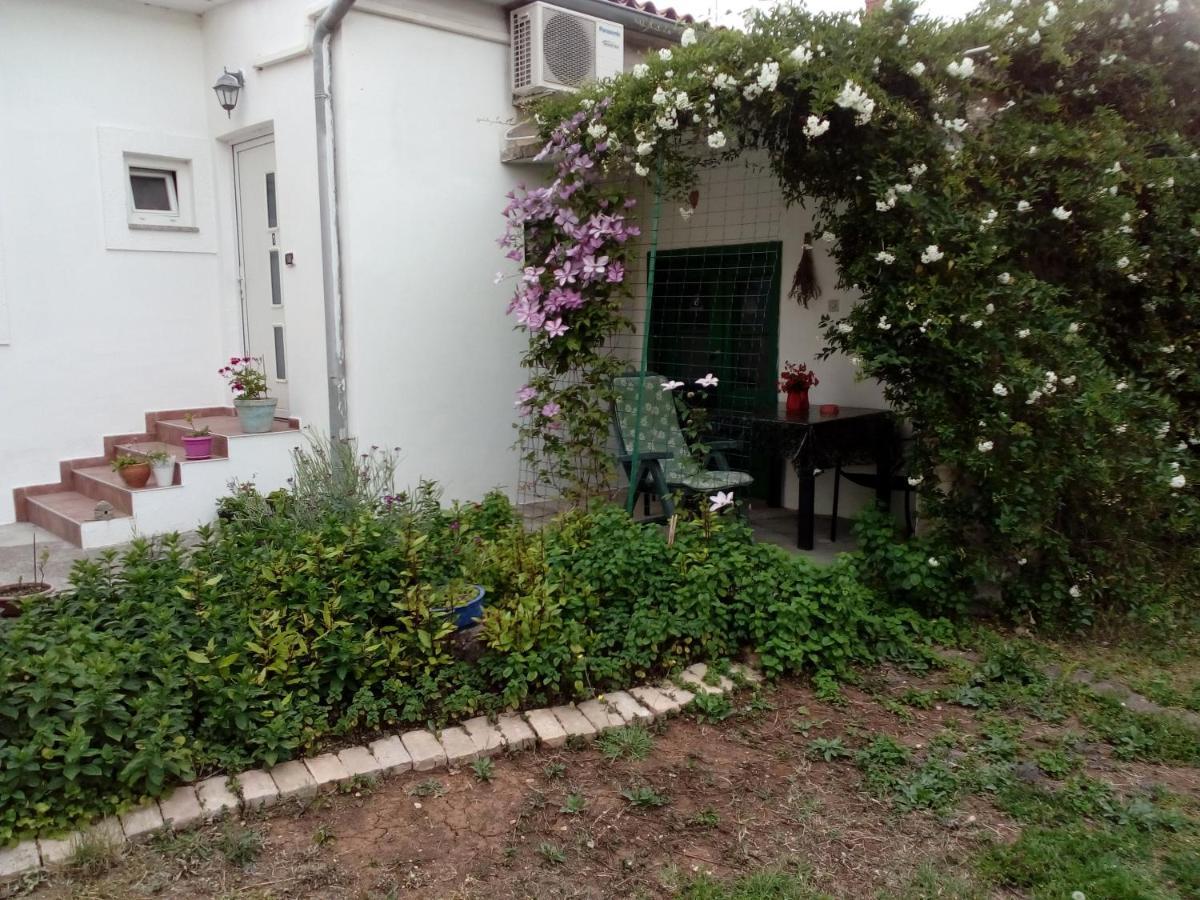 Room Ket Pula Exterior photo